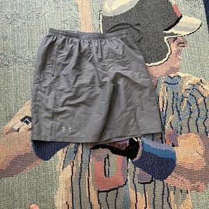 Under armor sports short
